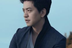 李健想念翻唱 变身萌呆才子 