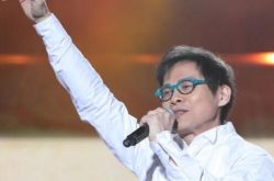 童年歌词曲皆由罗大佑创作 歌曲一出掀青春狂潮 