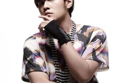 千里之外周杰伦独唱版欣赏 天王和情歌诗人的完美合作 