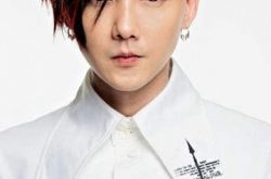 2005年最受欢迎歌曲那女孩对我说 深情演绎暗恋情愫 