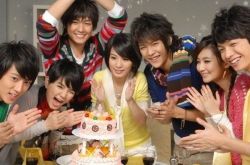 谢谢你的温柔唱出了情人间的亲昵 SHE与飞轮海深情演唱 