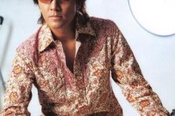 郑伊健一生爱你一个深情告白 古惑仔是爱玩车的大男孩 