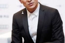 咱们屯里人刘德华歌词介绍 看他如何演唱接地气的歌 