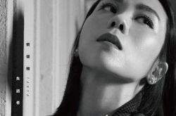 失语者歌词欣赏 涌动着爱与被爱的渴望 