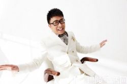 庞龙兄弟抱一下歌词欣赏 诠释朴实的兄弟情感 