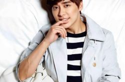 年少有你歌词赏析 幸好彼此的青春都没有错过 