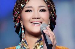 降央卓玛歌曲父亲演唱 广为传唱深受大家喜爱 