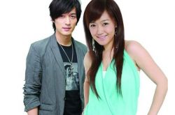 胡歌采访节目《鲁豫有约》 谈薛佳凝忍不住掉泪 