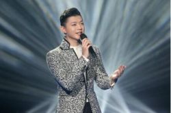 国色天香霍尊好歌曲后再夺冠 名副其实双料冠军 