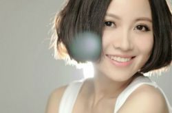 丽江之恋姚贝娜深情歌唱 一次圣洁的心灵之约 