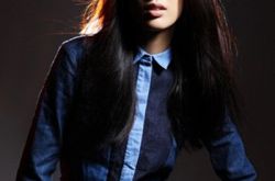 黄圣依参加的综艺节目我都爱笑 镜子屋再续功夫情缘遭整蛊 