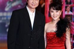 任静付笛生唱的佛歌叫什么  夫妻双双回应患重病 