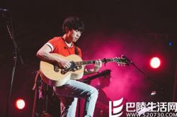 】画赵雷歌词赏析 画面跃然耳边感受民谣的魅力 