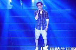 中国好声音李咏唱歌受追捧 倾情献唱四首歌被评委夸赞 