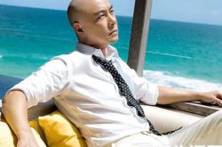 张卫健韦小宝主题曲成为经典 你爱我像谁歌词赏析 