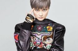 下一个路口见歌曲歌词 李宇春深圳唱《南方姑娘》 