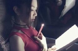 邓紫棋周口演唱会得到满足 入选美国杂志美丽人物引热议 