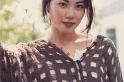 王菲新歌尘埃《尘埃》堪称经典 天后低调行事无人能比 