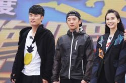 跑男撕名牌能力排名大公开 第五季明年播出引期待 