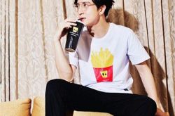 绅士歌词薛之谦赏析 特色“薛氏情歌”诠释伤悲的爱情寓言 