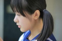 徐娇穿校服图片青春阳光 娇娇《我》化身运动系少女 