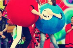 学冬快乐大本营自拍照显清秀 穆婷婷与秋裤男神大PK 