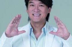 歌曲飞越迷雾周华健演唱 经久不衰的怀旧金曲 