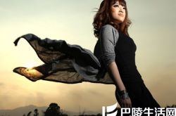 寂寞房间歌词欣赏 郑晓填完美诠释一个人的孤单生活 