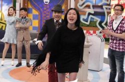 康熙来了黄子佼完整版 小S泪崩道歉情绪汹涌难以把控 