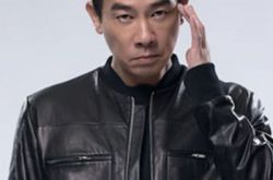 独家记忆陈小春歌曲解析 疗伤情歌歌词精彩放送 