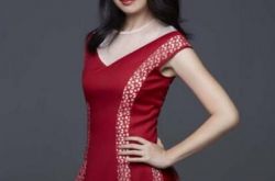 黄嘉千天天向上歌曲是否侵入心房 大展才华曝家庭趣事 