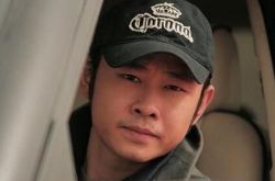 歌手刀郎专辑歌曲大全 《2002年的第一场雪》成为经典 