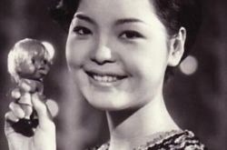 邓丽君我只在乎你歌曲唯美动听 女神用歌曲演绎爱情 