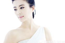 李玲玉经典歌曲《美人吟》欣赏 甜美嗓音完美演绎 