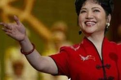 耿莲凤演唱的吉祥祝福倾听 高唱红歌鼓舞士气 