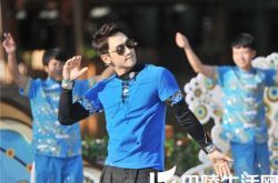 rain跑男照片秀身材 游戏环节被冷落引网友不满 