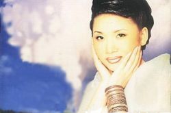 李娜的歌曲大全介绍 歌唱技艺已达到了一种自由王国的境界 