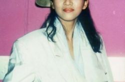 曝梅艳芳谭咏麟合唱的歌 草蜢续恩师舞台精神 