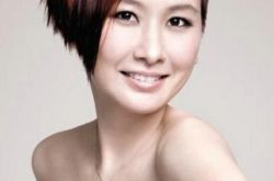 《开门大吉》元旦年度歌手大会 汤宝如担任嘉宾评委 