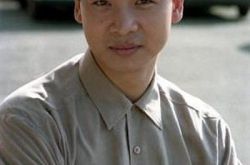 杨庆煌歌曲告诉我亲爱的赏析 表达分手后才知深爱对方的心情 