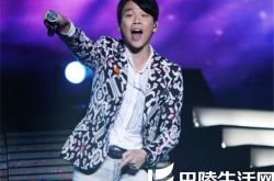 陶喆就是爱你倾情演唱 获得“十年港台十大金曲”奖 