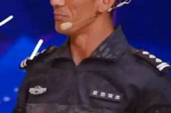 任天野天天向上展硬汉风采 《特警力量》湖南卫视金鹰独播 