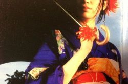 桑岛法子深海孤独歌词欣赏 揪心诠释对悲惨命运的控诉 