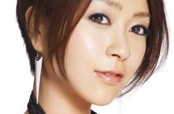 宇多田光prisoner of love发行 成绩骄人 