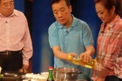 刘亚津女儿刘畅照片曝光   两人做客《男人世界》笑声不断 