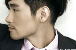 易桀齐世纪末烟火赏析 表达浪漫而又带小小心酸的情绪 