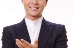 任鲁豫怀念姚贝娜 献唱红颜劫 