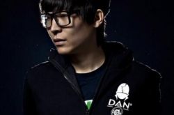 王啸坤《征程》歌词欣赏 《有完没完》首当导演表忐忑 