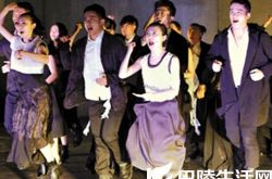 孟京辉首演我爱XXX 演绎一场语言的狂欢 