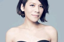 江美琪歌曲《凝望》欣赏 旋律简单却无比动人 